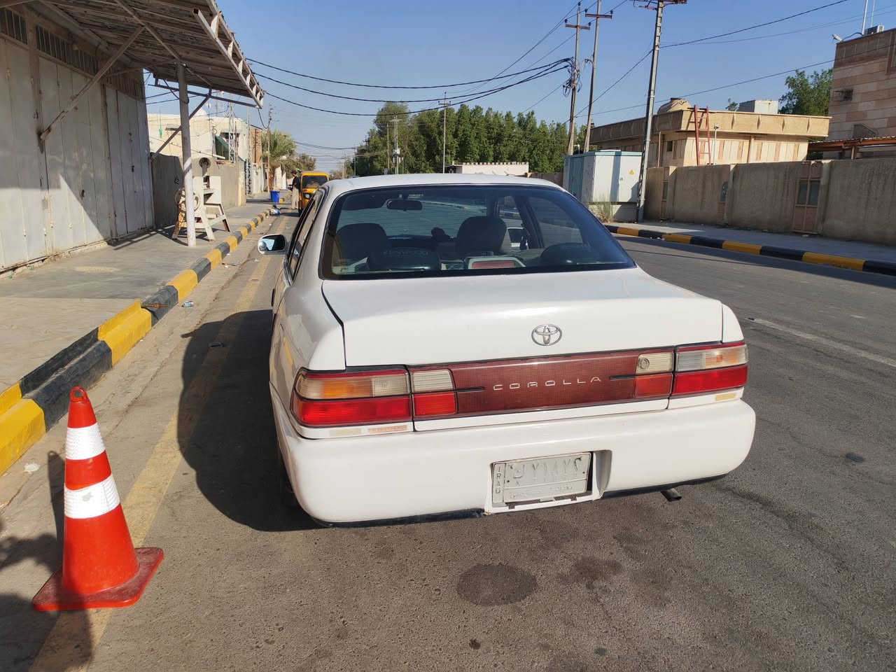 السلام عليكم
كورلا موديل ١٩٩٤ للبيع سيارة قبل شهر مكينة وكير حاوية شادلهة  بيه ضربة بسيطة بقبق الجنطة وجاملغ امامي عكس السايق اثر انفجار اطار بيهة خياس بسيط بلهل الخلفي للستفسار اكثر اتصال مكان السيارة واسط العزيزية 
***********
***********
