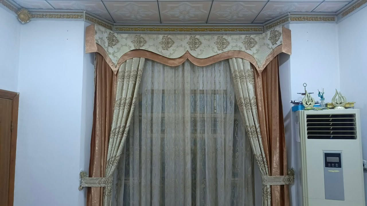 اغراض للبيع مكيف كرافت200الف بردة٧٥الف..معرض٧٥الف..مغسلة بدون خلاط ٦٠الف..ميزتواليت٢٥الف اتصال على ***********
