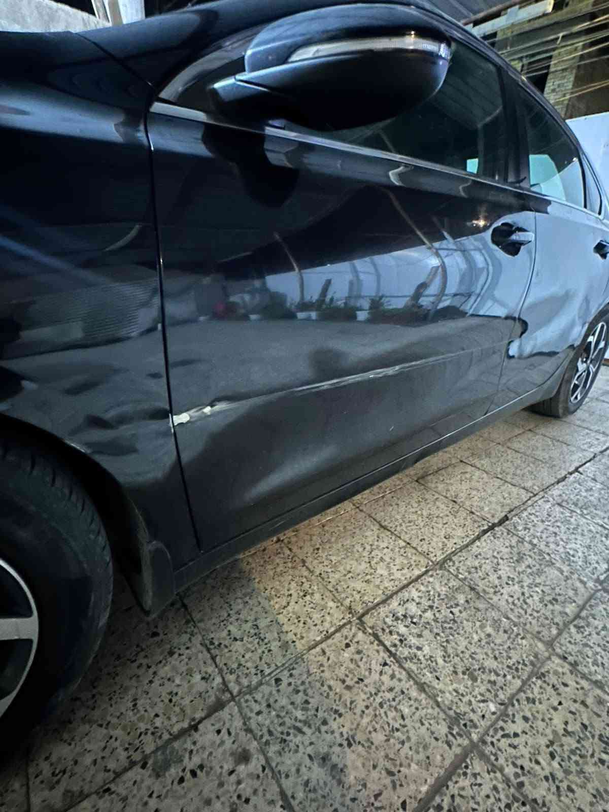 السلام عليكم كيه فورتي للبيع موديل ٢٠١٩ كير محرك تبريد مقفولات فقط جاملغ مبدل وبنيد جارد بي شويه معجون مابيها دواخل حساسات كلها تشتغل بجم شواصي مقفولات ماشيه١٧٠ سنويه جديده وهزه جديده سيارة ب اسمي رايدها بشده و١٢ وبيها مجال
***********
مكاني الغزالية
