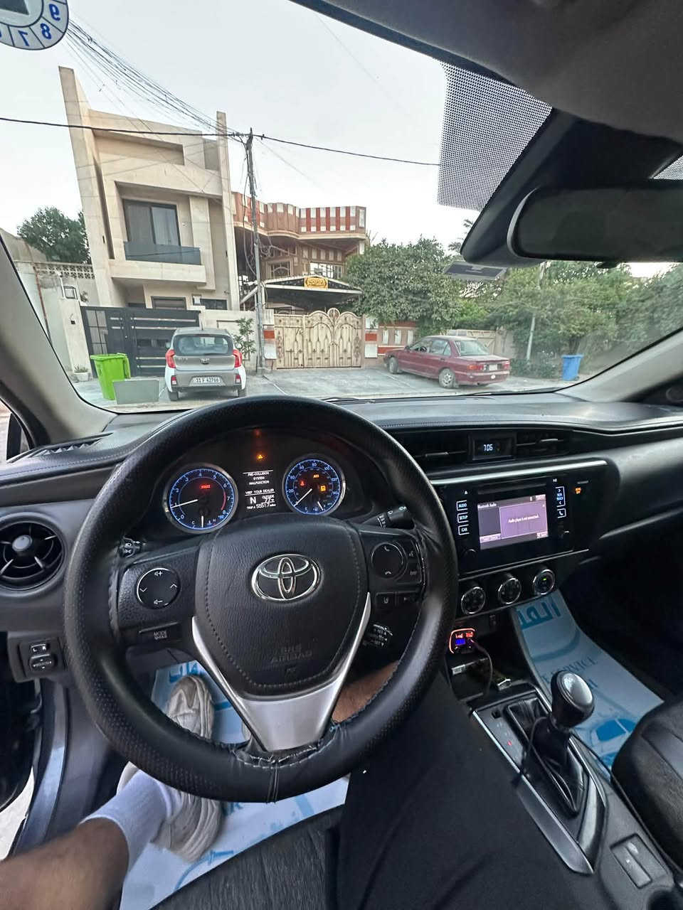 كورلا ١٧ رقم اربيل محرك ٢٠٠٠
خمس قطع ابيع حزام 
سعر 105 بيهه مجال حك الجية

***********
