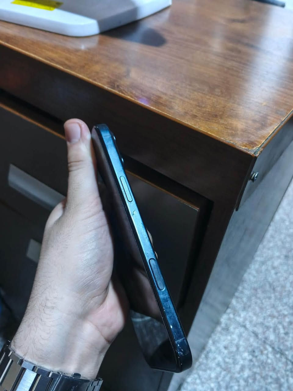 آيفون ١٦ بلس • ١٢٨ • بطارية ٩٢