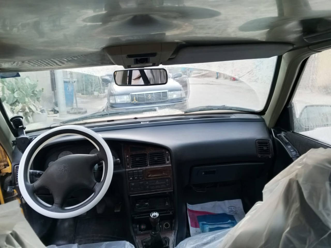سلام عليكم بيجو بارص مديل ٢٠١٥ تخم تاير حدادية جديدة تبريد 🥶 كهربايات كاملة تحويل ثاني يوم سعر ٤٣مكان سياره مدينة صدر  رقم ***********
