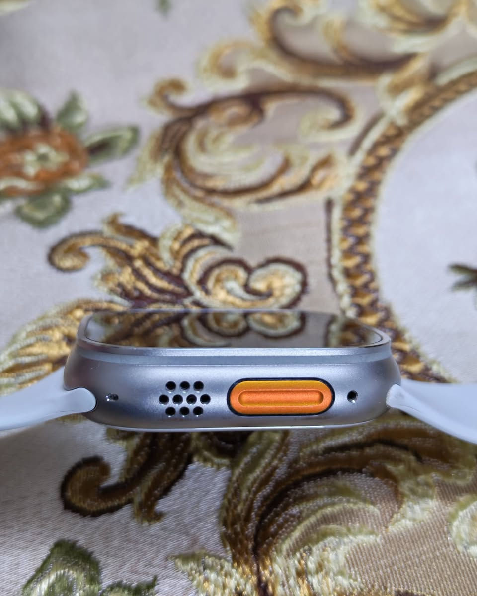 ⌚🔥 للبيع Apple Watch Ultra 1 – 49mm 🔥⌚
📌 الموديل: Apple Watch Ultra الجيل الأول
📏 الحجم: 49mm
🔩 الهيكل: Titanium
💎 الزجاج: Sapphire Crystal
📱 الإصدار: watchOS 26.6
🔋 صحة البطارية: 91%
✨ الحالة: نظيفة جدًا، تقريبًا 98%
📡 GPS + Cellular
💾 سعة التخزين: 32GB
📍 الموقع: بغداد – الأعظمية
💰 السعر: 500 ألف دينار قابل للتفاوض للجادين
📞 للتواصل: ***********
