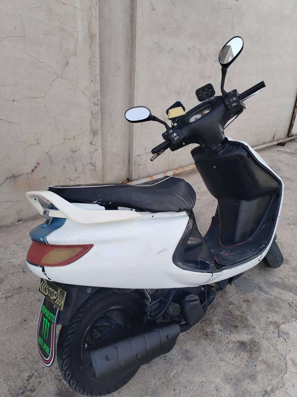 ماطور فراشه للبيع نضيف كلش
سعر خاص.
***********
