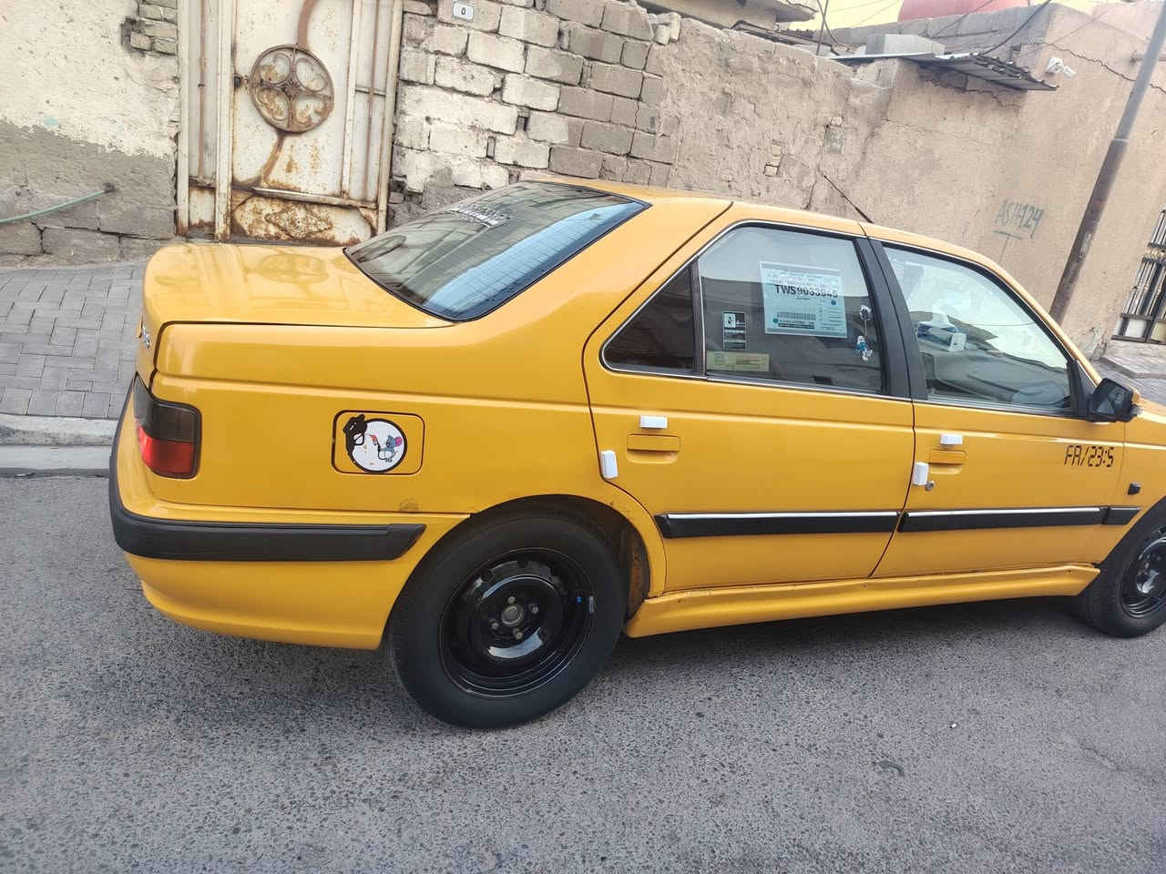 بيجو بارص مديل 18 باسمي سنويه ورقم انكليزي ل31 

سياره نضيفه حيل كير مكينه تبريد ترايك لبغداد اكفل كير مكينه وتبريد ثلج🥶 سياره بيها ضربه بقبق الصندوك ومرجعه نفسه + خشم الجاملق ولاقي مامسوي سياره جاهزه من كلشي كير فرنسي + مكينه تنساها  وناعمه السعر 55 مكاني البصره القبله ***********
