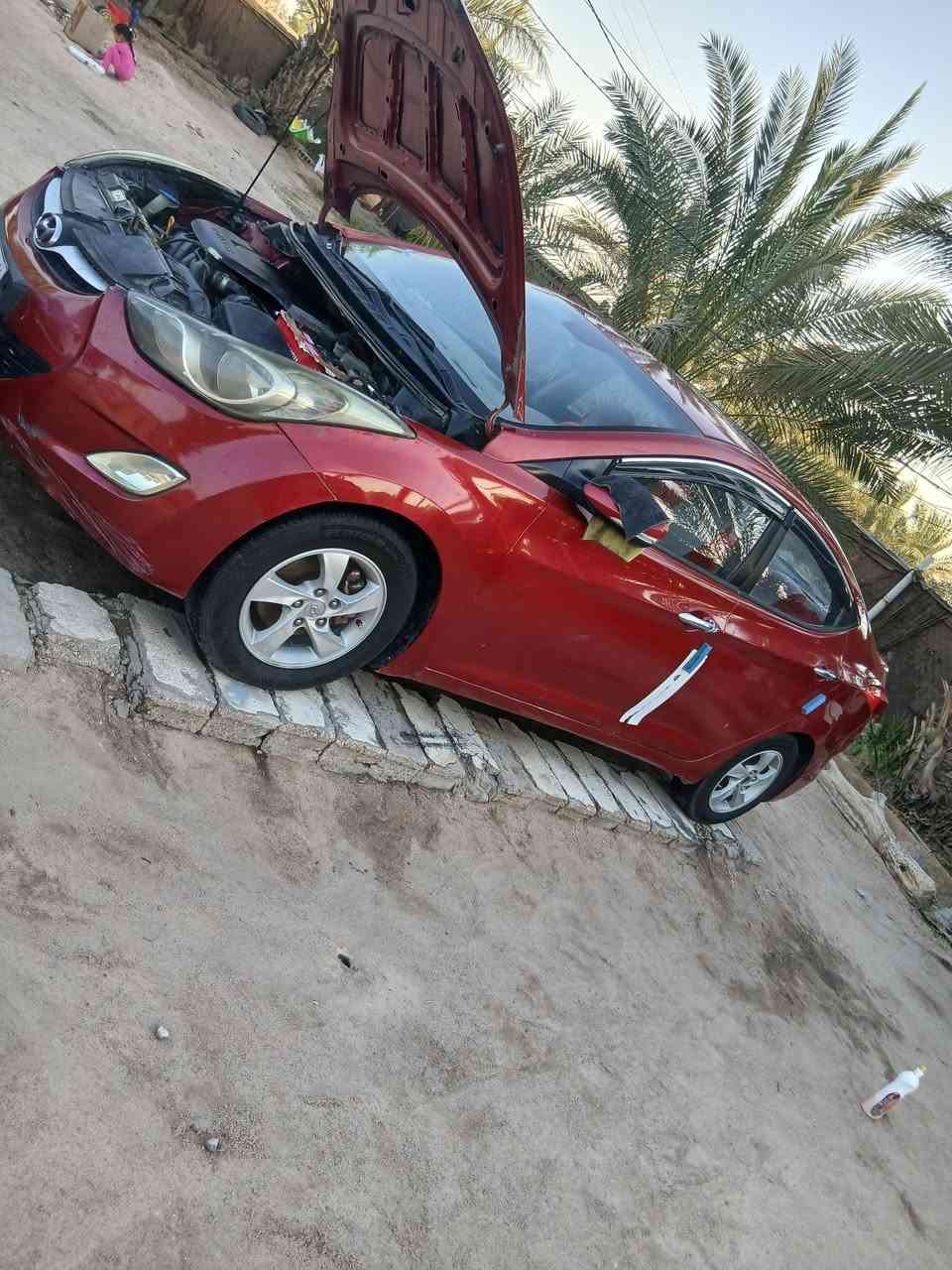 هونداي النتره خليجي 2012 رقم اربيل  تحويل او وكاله سياره كير مكينه حداديه تخم تاير كله جديد تبريد ثلج شاشه كامره حساس 5ويل كب اشاير بل مري مكينه 1600 دوش سياره بيها 3قطع صبغ والباقي شرط السونار بدون دواخل ولا كلشي حته الدعاميات مالات الشركه السعر 83وبيها مجال مكاني بابل 
رقمي ***********
