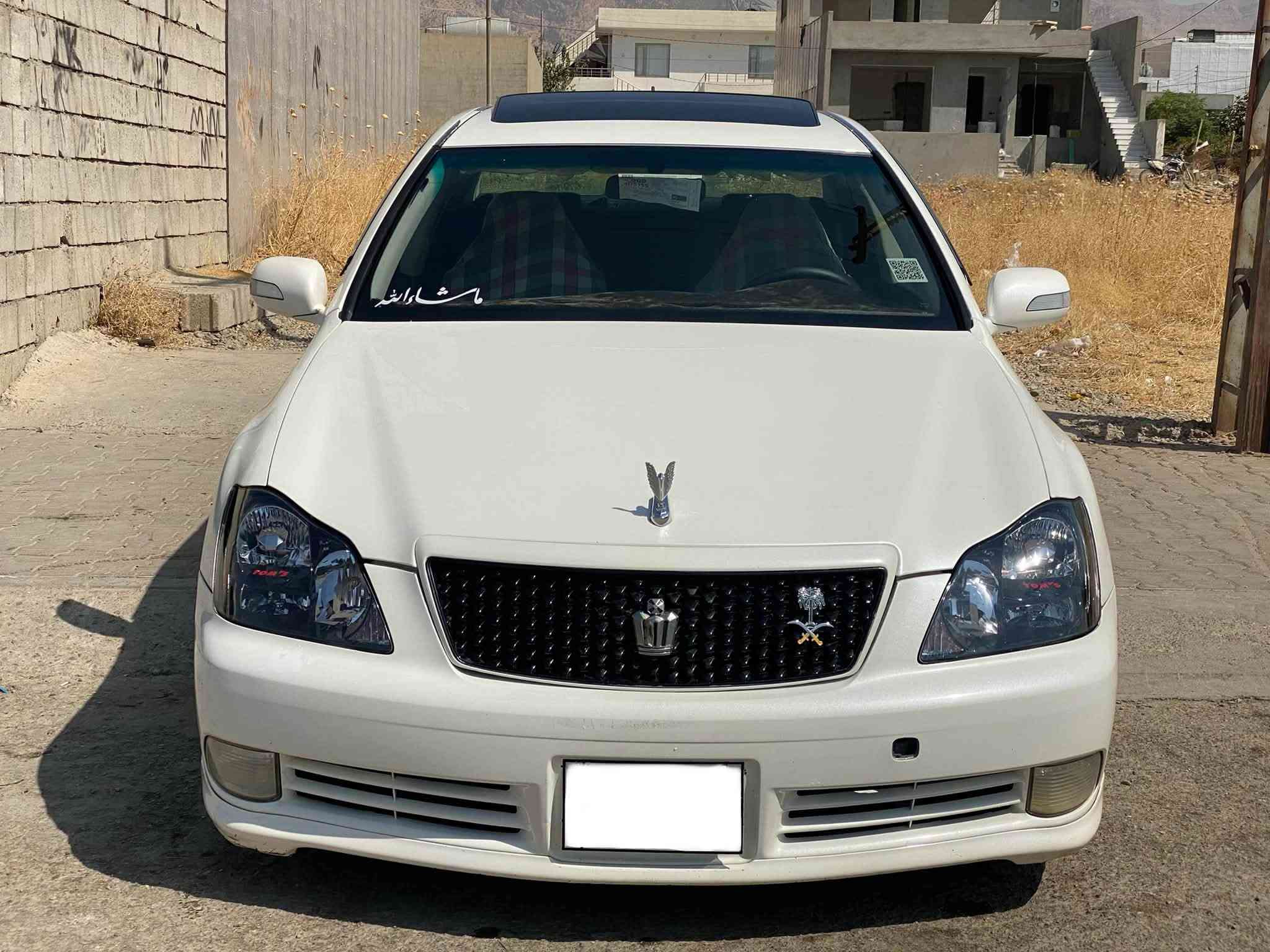 Toyota crown sport 2005
ساخ ساخ
مۆدێل ٢٠٠٥
یادی ٥٠ ساڵە 
٢ پارچەی ئەوروپا بۆیاخ
کۆدی هەیە و بارکۆدی وەرگرتوە
گێڕ و مەکینە گەورە ١٨٢
سەیارەکە لۆک لۆکە 
٣ دوگمەی فول
سڵایت
جڵد
هیتەر
ئاوێنە ئیشارەت
بلوتوزی بیلاد
کامێرا
لایت ناو ڕەش
عەتەری ١٨٤ لەسەرە
لەوی زەردی تۆمسی لەسەرە
٤ تایە و ویلی دینگەی ئیستیل لۆک
مەجموعە سوکان لێکزس زۆر نەرم 
هەر ٥ بەسمەی مەزبوت ئیشەکات
زۆر توند و تۆڵە هەر چرکەو ٣٠٠ دۆلار بڕە
گێڕ و مەکینە و هەموو گیانی بەشەرت 
نرخ ٨٥ معامەلە
***********
