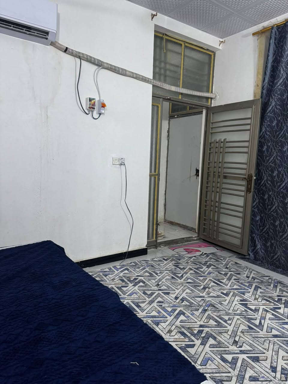 بيت للإيجار • ٥٠م • طابقين