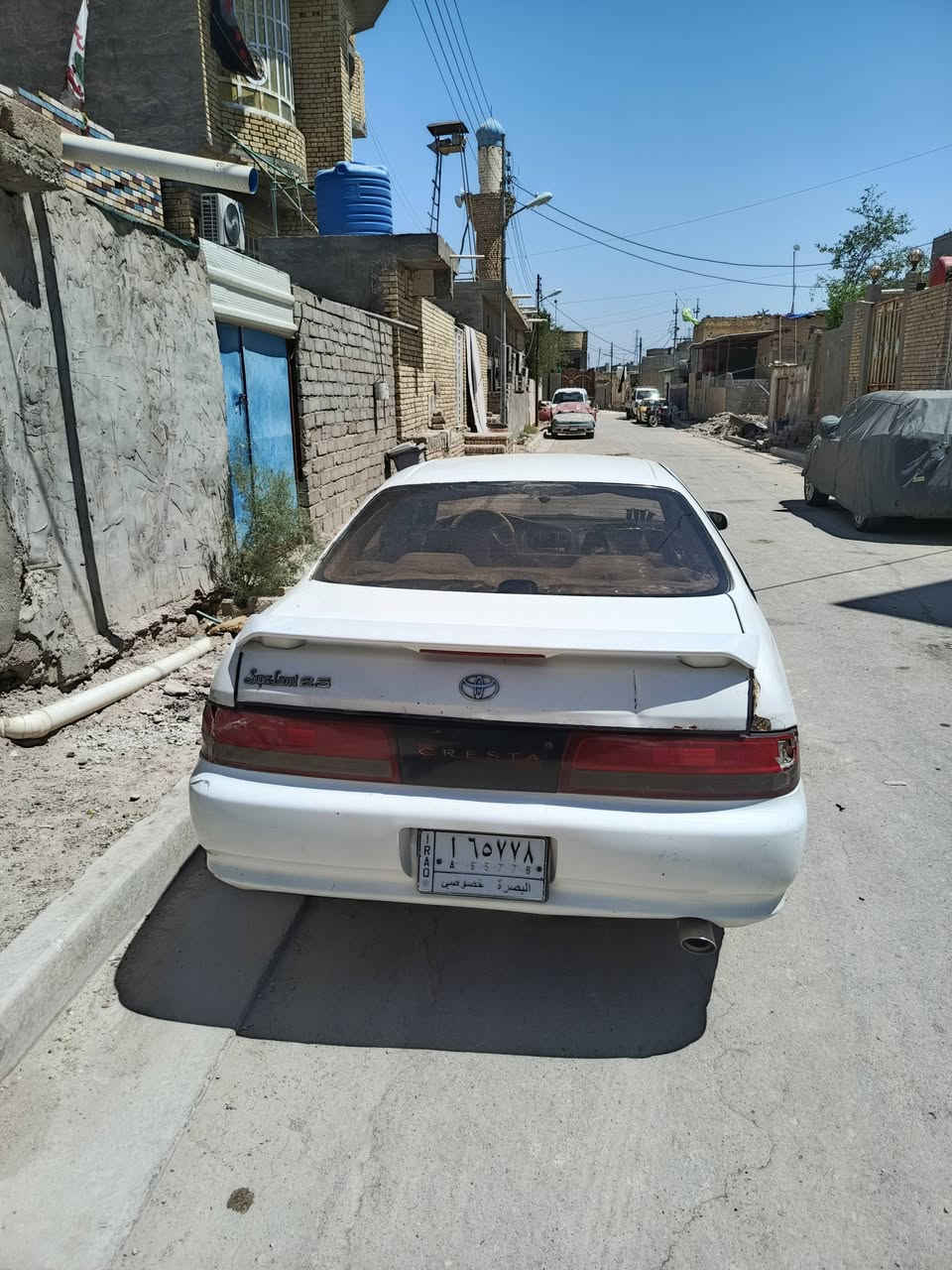 سلام عليكم سياره كرسته سياره جاهزه مال شغل مكينه خير من الله حداده نضيفه كهربايات شغاله من الطول لطول 
تبريد شغال مكان السياره البصره السعر 35 وبيه مجال رقم الهاتف ***********
