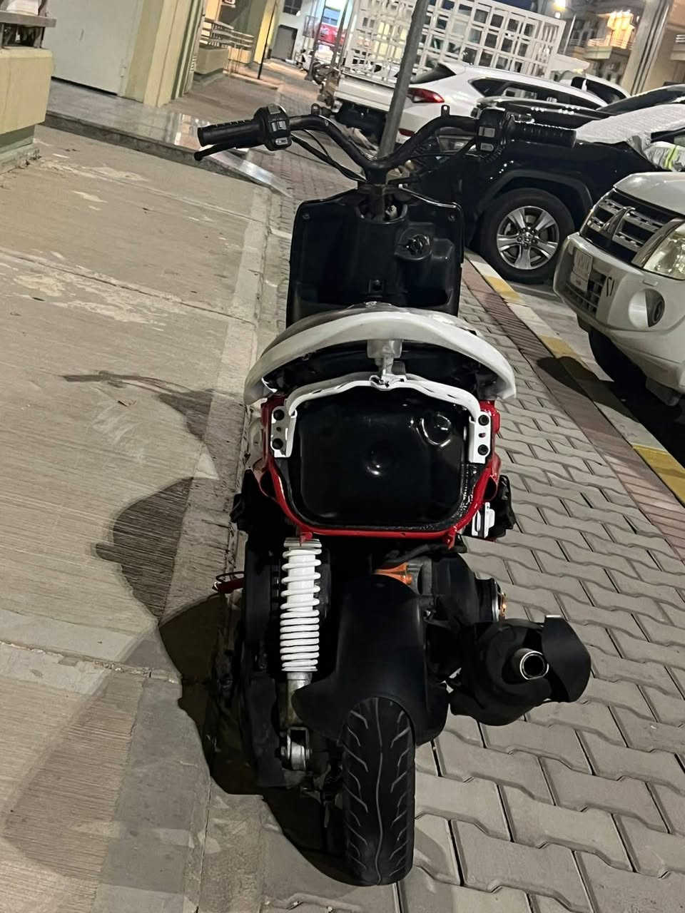 دراجه ماكس عدله ماكينه خرسه بوشه 55 نظيفه دراجه بلاديه سعرها 350 رقم الهاتف ***********
