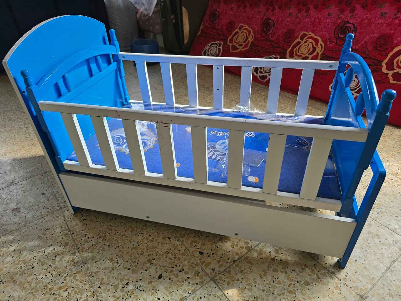 حي القاهرة • أثاث أطفال