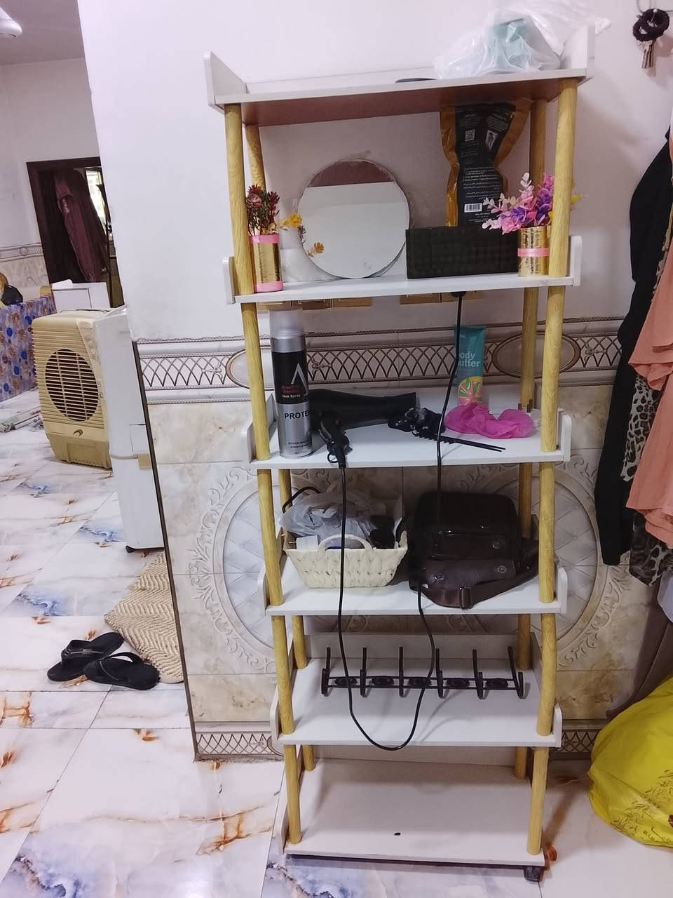 اغراض للبيع مستعجلة ع بيعتهن للاستفسار *********** ادمن وافق
