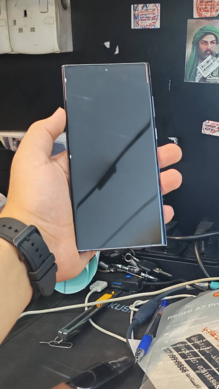 S23 ultra للبيع
ذاكرة 256 جهاز نظيف وميحتاج اوصفه المعرف لا يعرف 
السعر 750 الف 
للتواصل واتساب ***********
