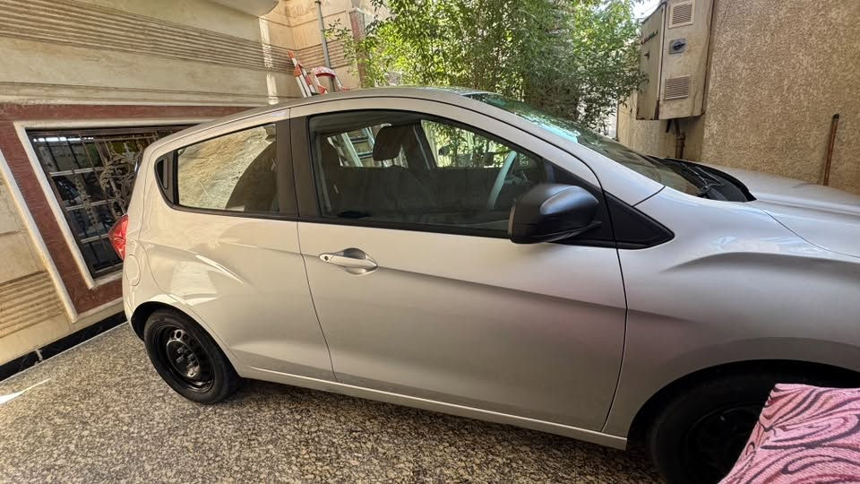 شفر سبارك ٢١ وارد كلين بدون حادث داخلة تقرير ماشية ٤٦   فئة ls محرك  اربعة سلندر 1.4L كير عادي السعر ٨٠$ للاستفسار ***********
