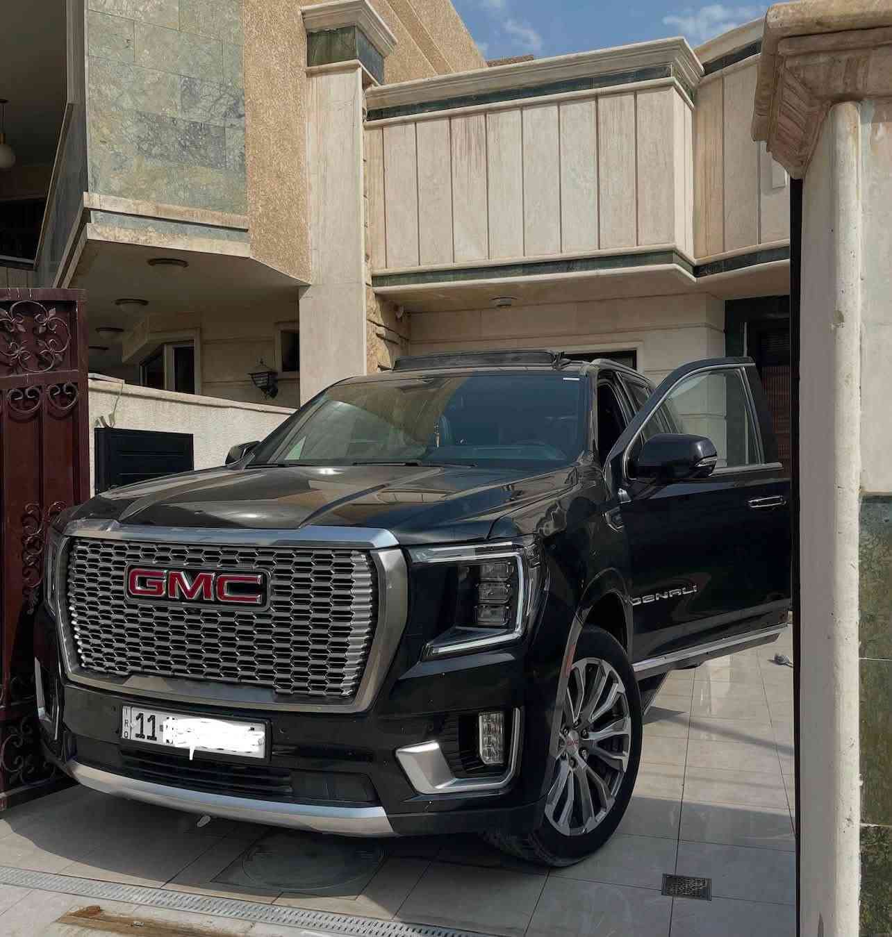 موديل 2022 وارد امريكا يوكن دنلي رقم بغداد  بيها حادث بجم وباب خلف السايق ماشية 60 الف كيلو متر بيها ايرباك ستيرن وكشن
***********
