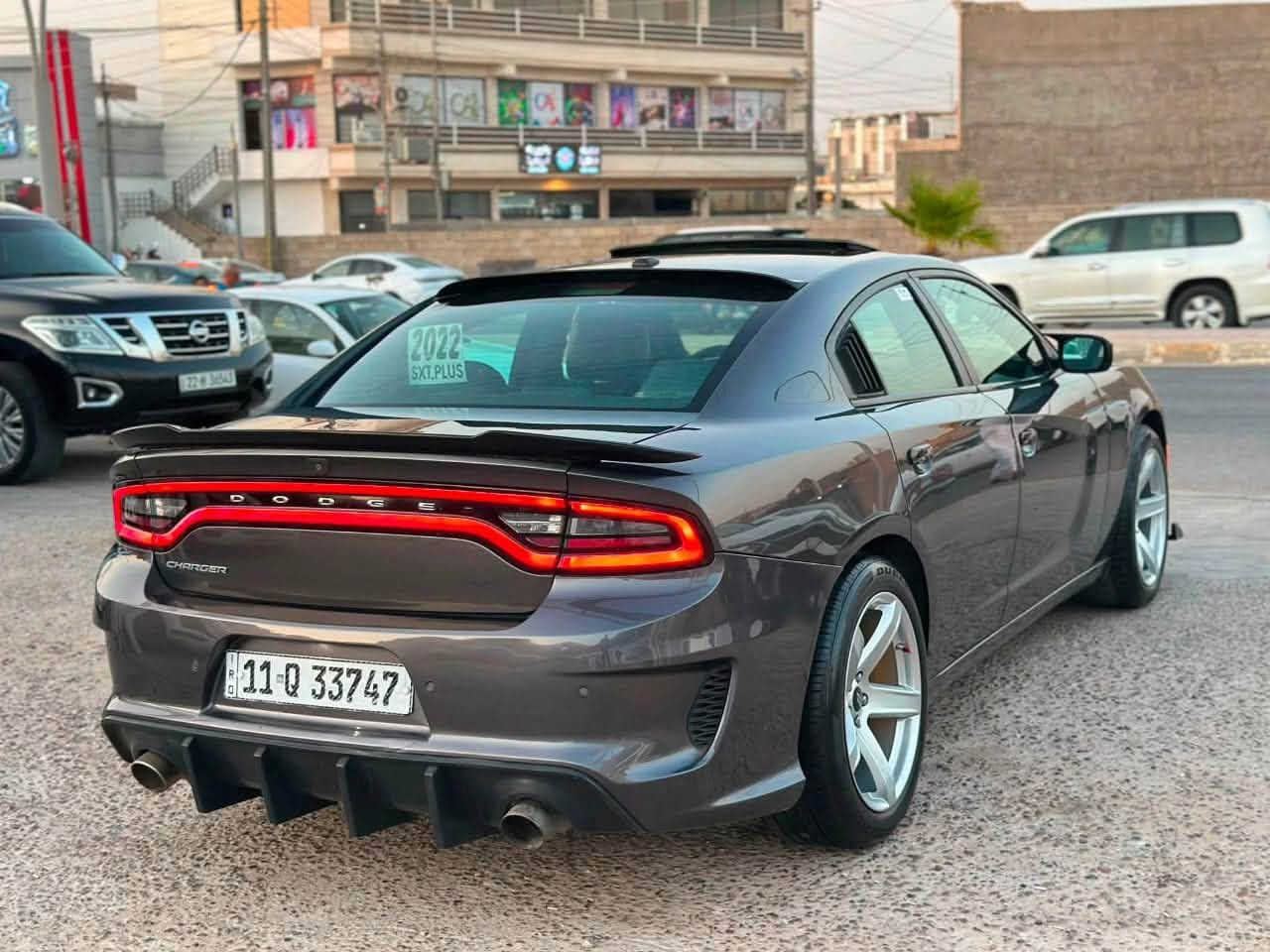 للبيع‼️
دوج جارجر امريكي2022 SXT PLUS فول مواصفات (امريكي❗️)

السيارة جديده مصروف عليه 
منظومة احتراق جديدة من الفيتبم الى البلك والبخاخ❗️
حدادية جديدة ❗️

المواصفات:❗️

1- فتحه سقف
2- خزن مقاعد 
3- تدفئة تبريد للمقاعد الاماميه
4- تدفئة تبريد للمقاعد الخلفيه
5- شاشة وسط
6- زنون ثلجي عدسة 
7-رقم بغداد تحويل مباشر

حادث السيارة بامريكه  وبسيط جداً 
-بنيد فقط بدون دواخل

وبيه سونار فحص❗️
هاتف ***********
مكان السيارة :الانبار الخالديه
