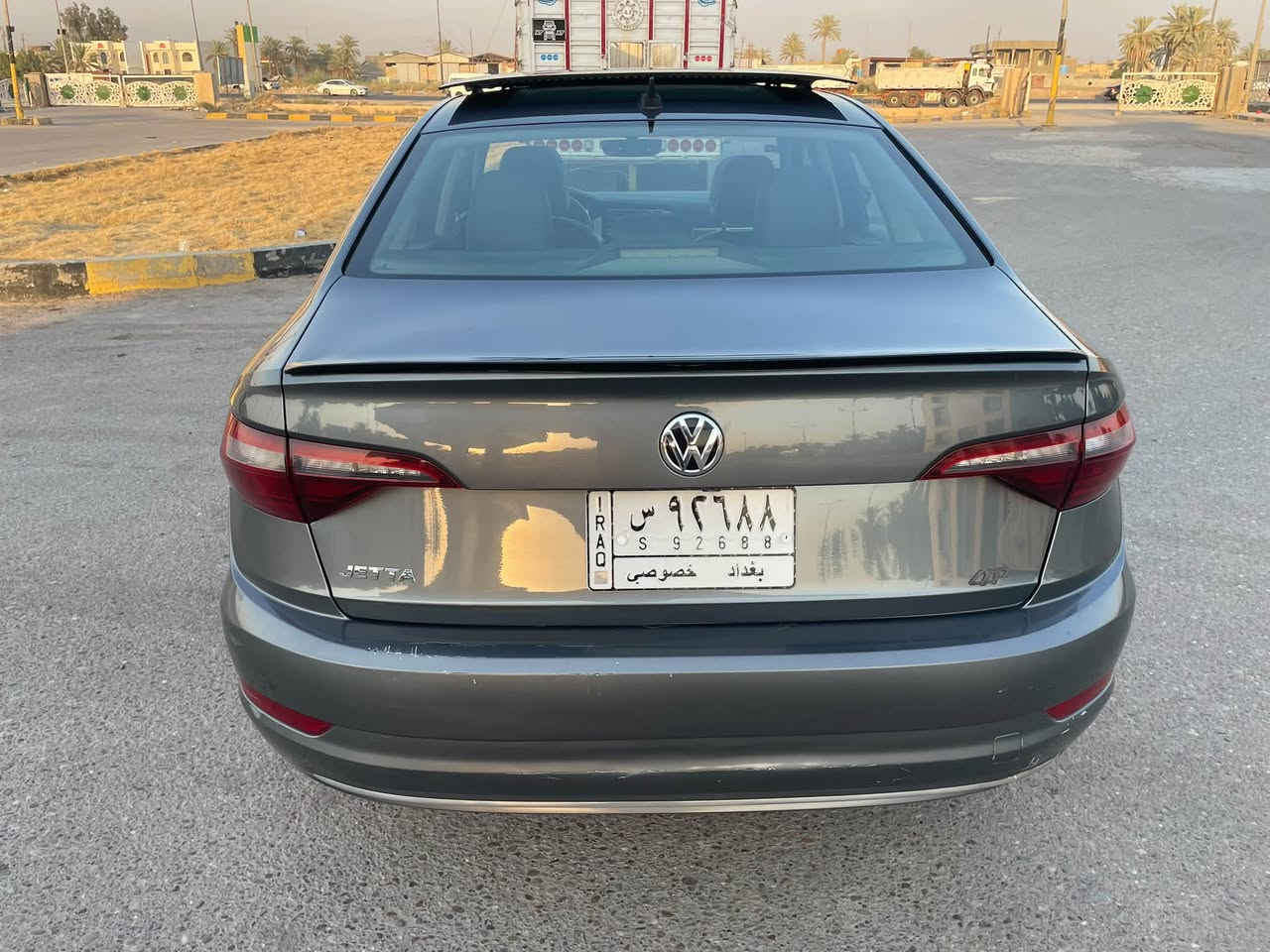 فولكسفاغن جيتا 2020 SE
وارد أمريكي 🇺🇸

محرك 1.4 TSI تيربو 

يحتاجلها صبغ الجاملغ جهة السايق وشويه تكحيلات

حادثها بامريكا البابين جهة السايق

معمرات بدون تبديل

رايدها ب ١٣٥ ورقة

للاتصال ***********

