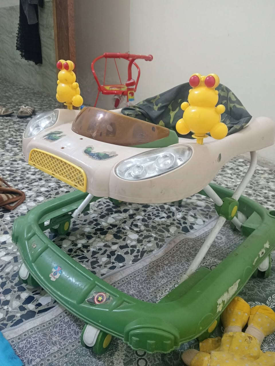 بغداد سبع قصور • نظيفة • أثاث أطفال
