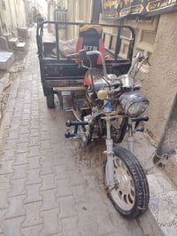 اخوان ستوته كلك للبيع مكفوله عن السرقه  شاصي نضيف والركبه نضيفه تجي او...