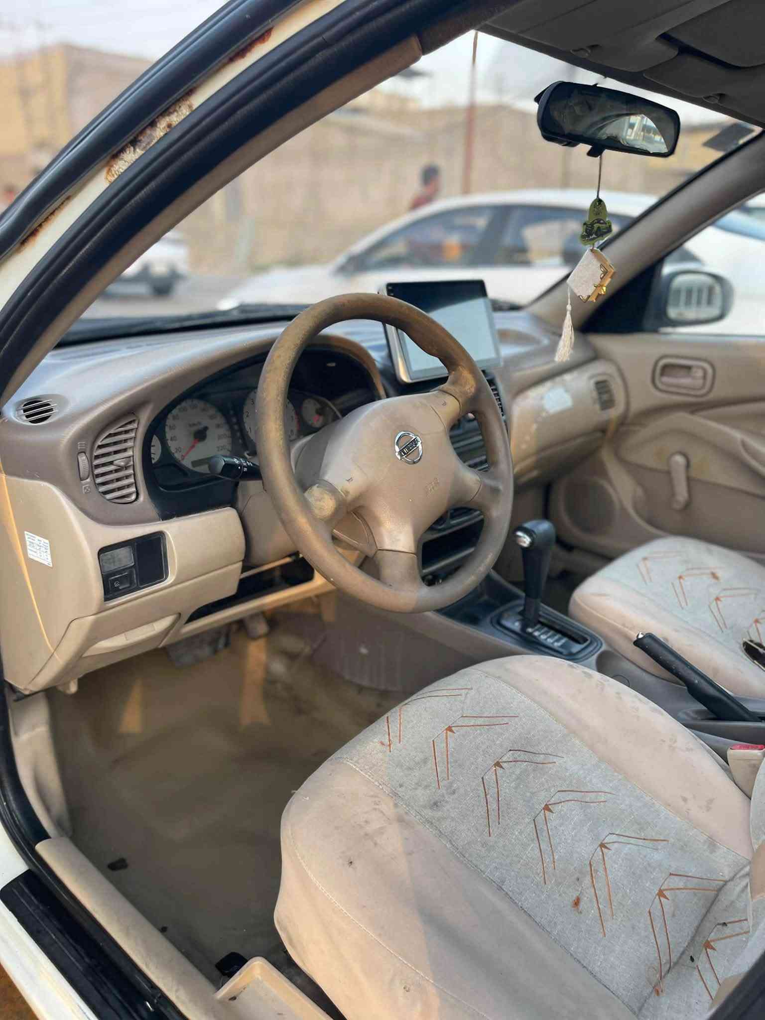 نيسان صني • ٢٠٠٦ • بسماية