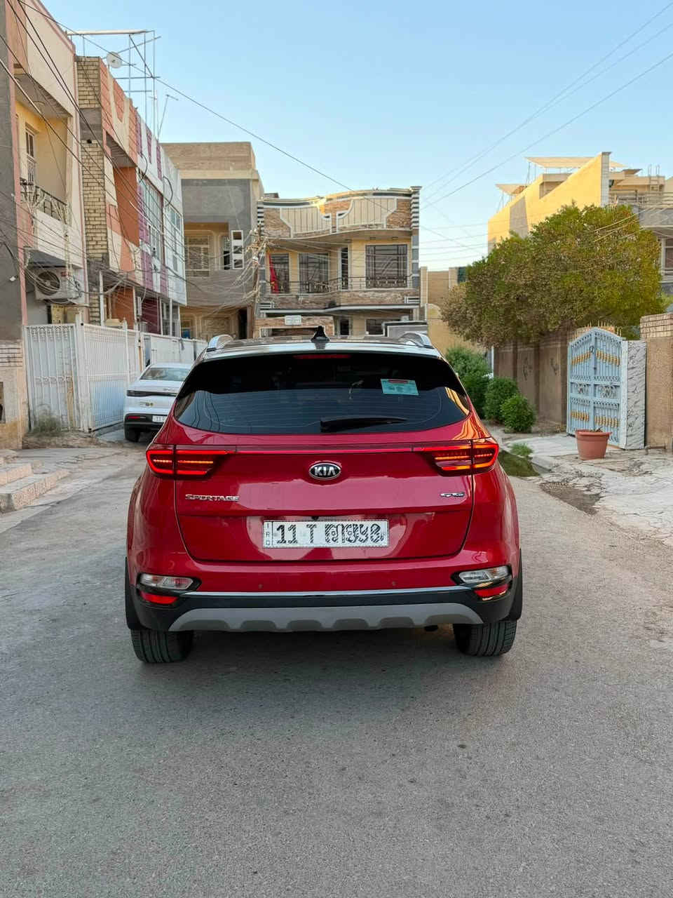 سبورتج 2020 (جي تي لاين) فول 1/1  
مكفوله كفاله عامه ماعده بارد بسيط ع كد اصبع 
بانوراما وكشنات جلد وكهرباء وشاشه جبيره وصندوق كهرباء 
محرك 2000 دوش رقم بغداد  
السعر. ( 195 ) 
للاتصال *********** 
مكان السيارة بغداد القاهرة او حي تونس
