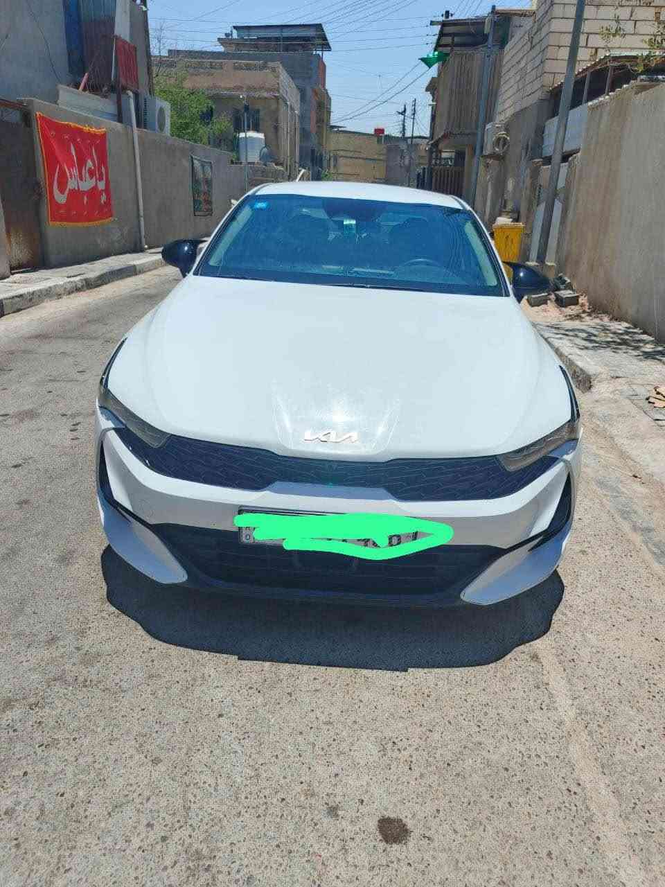 سلام عليكم 
‏k5 مديل 23 
سياره معوقين رقم بصره 
 بيه 3 قطع تبديل 
حدايه جديده تايرات جدد 
لكير ولمكينه مكفولات 
مكينه 1600 تيربو فئه EXL فول عده لفتحه 
سياره جديده بمعنا الكلمه يعني لامشتغله تكسي ولاغيره
مكان السياره البصره نواب الضباط   
سعره 140 وبيه مجال 
الرقم *********** البصرة, العراق
