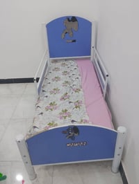غراض غرفة نوم • مستعمل قليل • للبيع