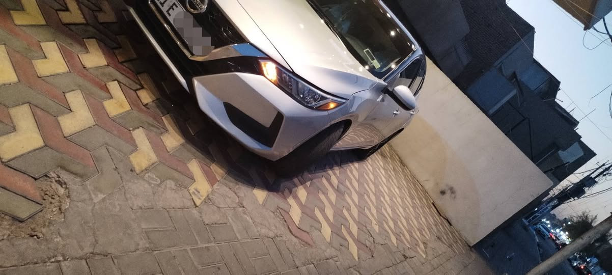 السلام عليكم 🌹 🌹 🌹 
السعر / 10500$ بيها مجال شي بسيط

نيسان سنترا SV 2022 رقم بغداد الجديد وهزه جديده تحويل ثاني يوم حادثها حرق نص جاملغ خلفي وقبغ جنطه وهنا بالعراق صارت بيها مكانات صبغ اثر طخات سطحيه بدون اي دواخل نهائيا ابيع حزام علمود لا ادوخك ولا ادوخني السياره بجم شركه كبس ولا ايرباك طاك حجر بيئه ورادار بلادي وماكو اي گلوب مأشر بالدشبول شادلها تخم تاير وويل جديد ومنظومة زنون محرك كير تبريد ثلج شركه وجديد وكله بنزين محسن ودهن شركه السياره ماشيه 58 ميل والقماره اني مغلفها اسود لامع للجماليه ... للاتصاال... (( *********** )) ملاحظه: اخوان كلشي مذكور بالمنشور ومنزل صورها حاليا وصور امريكا وسونار جديد علمود لا تسألني شبيها مابيها والسياره مكانها بغداد ويارب الرزق للجميع 🌹 🌹 🌹
