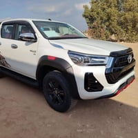 هايلوكس TRD • رقم بغداد • ماشيه ٤٢ الف