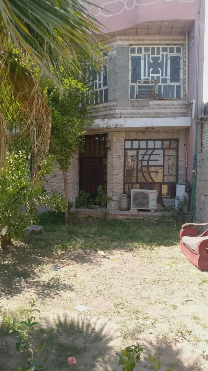 السلام عليكم
بيت للبيع 250 متر سند 25 منطقة العريفية شارع محطة المياه حديقة جبيره الطابق الاول مطبخ استقبال صاله غرفة نوم منور مع ملحقات الطابق الثاني 3 غرف نوم السعر 105 بيه مجال للاستفسار ***********
