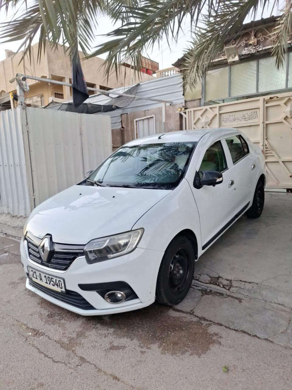 السلام عليكم رينو سمبل
للبيع او المراوس حسب القناعه
السياره موديل 2019 مكفوله كفاله عامه
رقم سليمانيه بسمي تريد تحويل تريد وكاله
السياره ماشيه 77 الف 
السياره عليها 4 كامرات و عازل و سستم سماعات
سعرها 79 
رقم ***********

