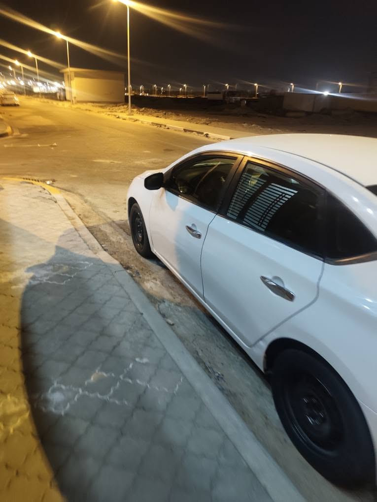 نيسان سنترا مديل ١٨ وارد امريكي بدون دواخل جاهزه تحويل السعر من الاخير ٨٥ ورقه مكانه بصره *********** البصرة, العراق
