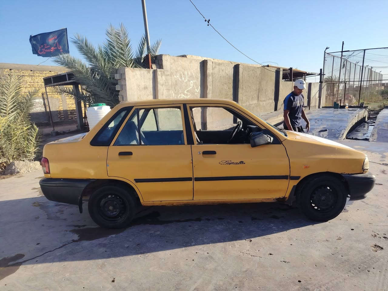 سلام عليكم سياره سايبه ٢٠١١رقم الماني بغداد مكينه تنقص كير ثاني يفلت سياره نضيفه ***********سعر ٨
