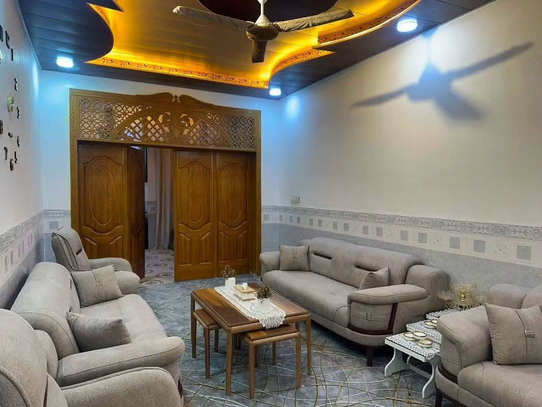 دار للبيع بمساحه 150متر مع لاثاث البيت درجه اولى
العنوان  نجف الاشرف عمود 317 شارع الصب مقابل ملحق قريه الغدير

البيت بل خط لأول وقريب للشارع العام والتفاصيل واضحه بصور 
للتواصل ***********
👇👇👇👇
نستقبل جميع العروض  العنده ايجار رهينه بيت للبيع ايدزه واتساب ينباع بسرع وقت شغلنه زراعي رقمزالواتساب ***********
