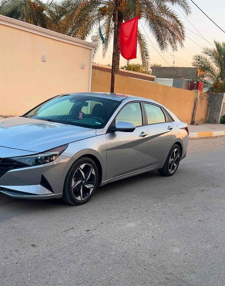 السلام عليكم
النترا للبيع وارد امريكي موديل 23 رقم بغداد انكليزي محرك 2000 دوش حادثه خلفي جنطه وجاملغ بدون دواخل بدون ايرباك سليم ماشيه 86 الف كيلو سياره نصبته تخبل كشر فول نضافه مكينه وكير ولغود مكفولات سنويه لل 2031 وهزه بعدله سنه يعني بتحويل بس ابصملك وسياره باسمي فول مواصفات ماعده الفتحه مواصفاته بصمه تشغيل وبوب وصندوق / 3 انضمه قياده / سايد بريك بصمه / شاشه متصله ديجيدال / تدفه كشنات / حساسات امامي وخلفي وحساس بريك قرب استطام / مخرج شحن / وشحن لاسلكي / ونضام كاربلاي /وباقيات ماحافضهن 
مكان السياره ديالى / جديده الشط 
سعر 135 وبيه مجال رقم هاتف
***********
مامتواجد ع فيس شراي اتصال وبيك خير وتدلل

