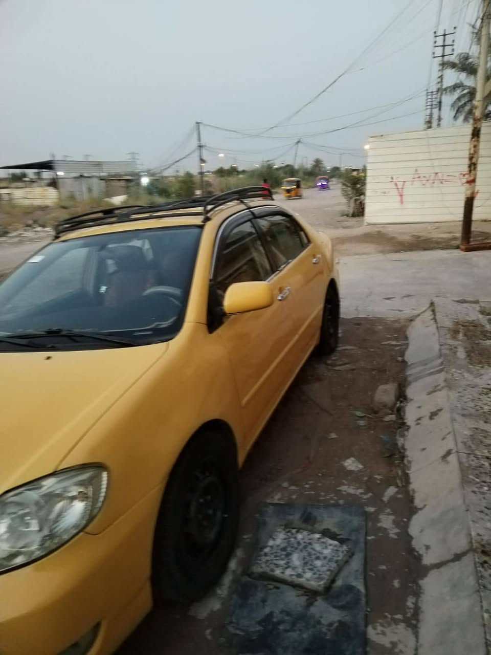 السلام عليكم.....  للبيع....
كورلا نحله اصفر اللون موديل 2007 للاستفسار التواصل على الارقام التاليه*********** بي وات ساب.....  ***********...  اتصل على صاحب السيارة وبيك خير وتدلل
