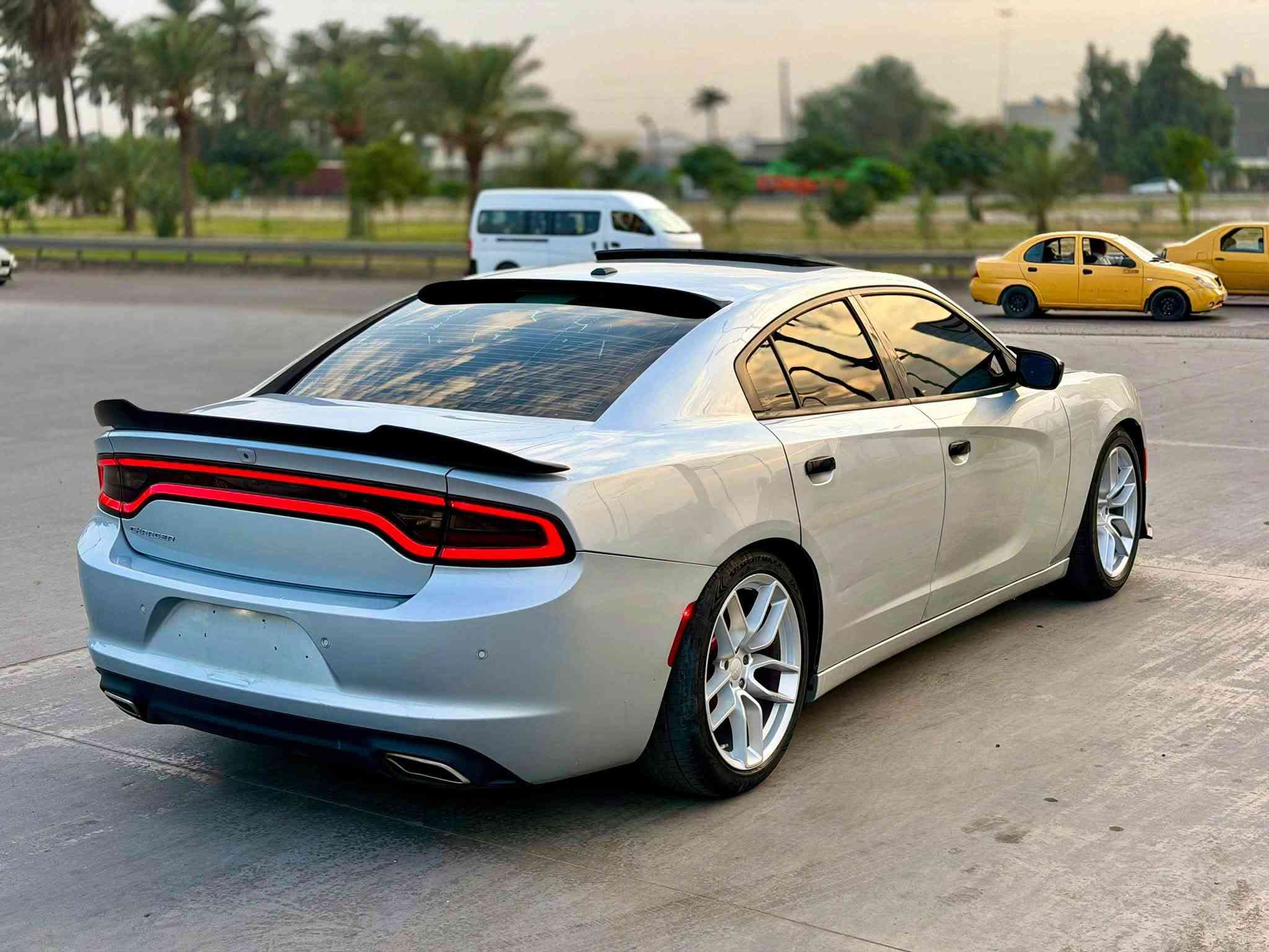 جارجر SXT • ٢٠١٩ • رقم بغداد