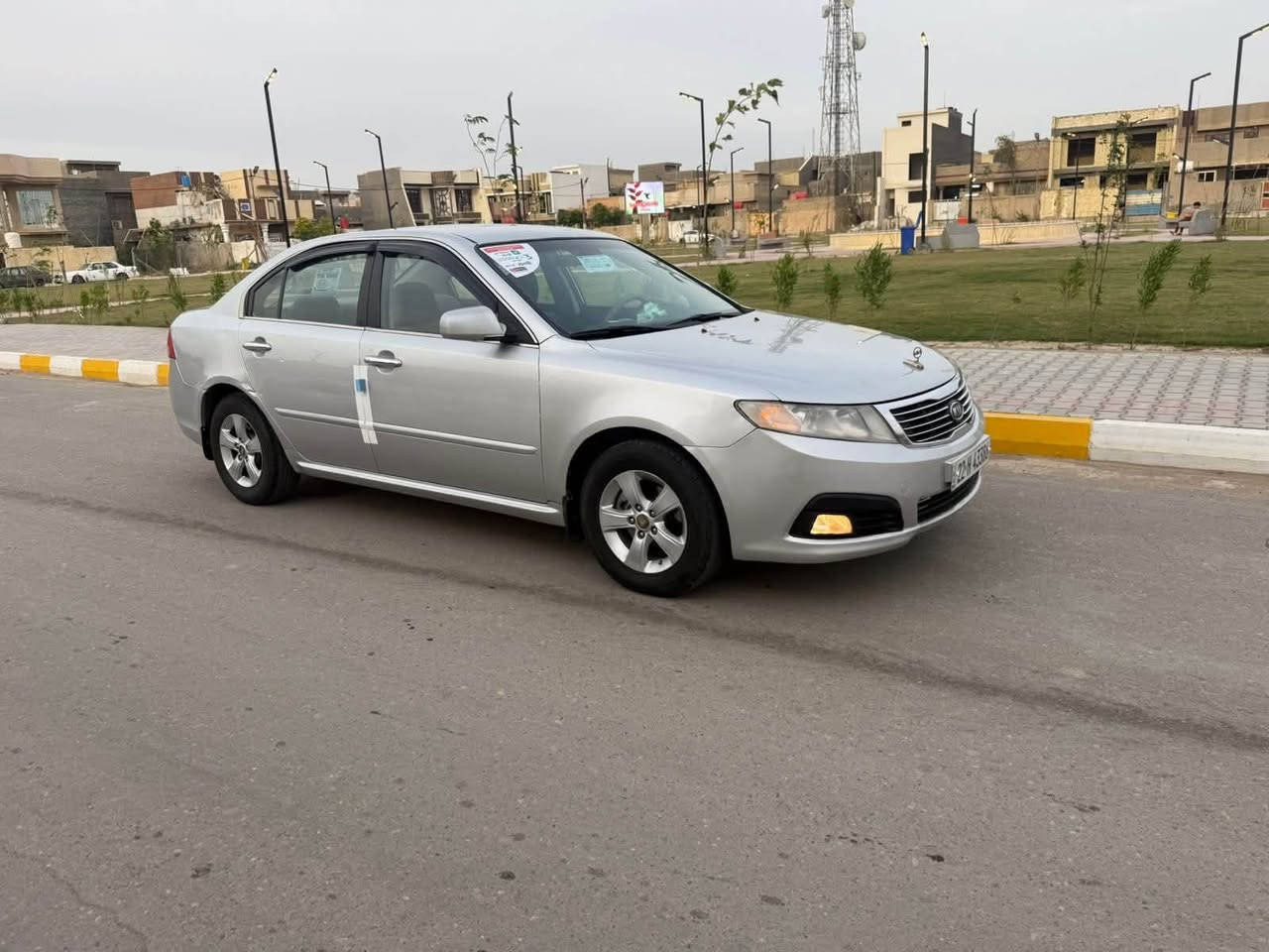 اوبتيما 2010 خليجي صبغ قطعتين بدون دواخل 
جاملغ وبنيد محرك 2400 دوش 
رقم أربيل ابسمي  
محرك كير 
تبريد تخم تاير 
كلة جديد عنوان 
الصويرة ***********
