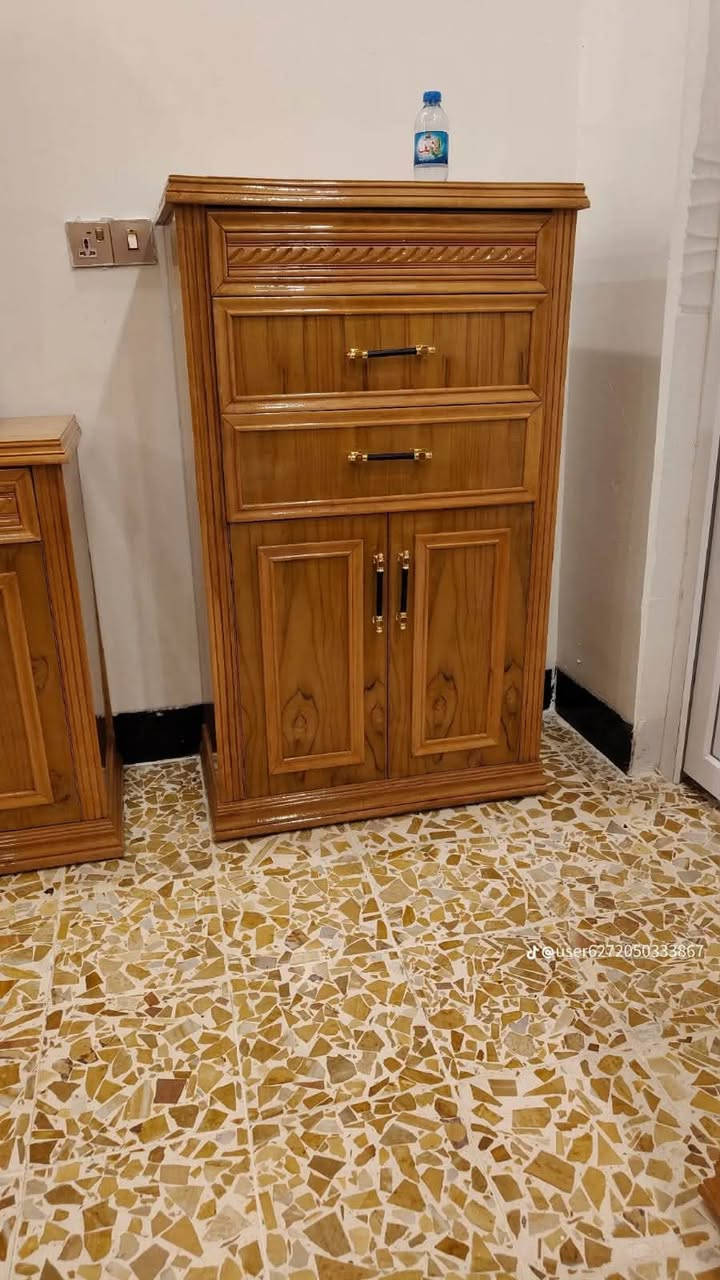 جديد وحصريا من معرض يحيى الشاهين 
غرفه نوم موديل تركي شغل عراقي ✌️
صبغ حراري درجه أولى ضمان✌️
مع النقل والتركيب مجانا داخل الموصل ✅
يوجد بيع بلتقسط لحاملي كي كارت الرافدين حصرا ولمدة ١٨ شهر وبدون مقدمه😱
العنوان //موصل الجانب الأيمن شارع اليابسات مقابل المنتزة الجديد🏝️للحجز والاستفسار عل الواتس اب ((***********)) ملاحظه //يوجد نظام استبدال 👍
