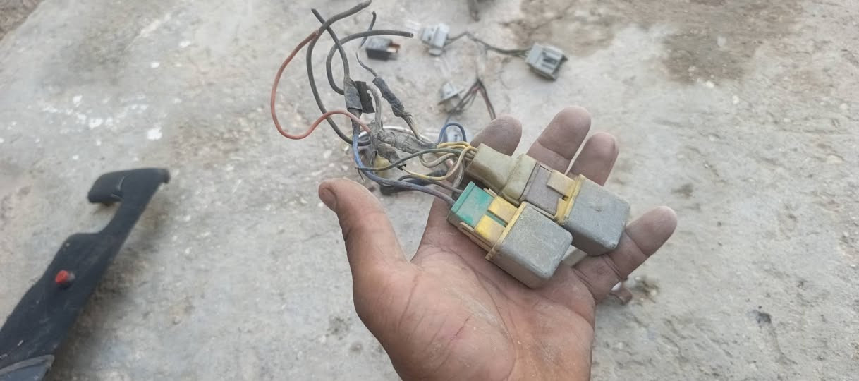 السلام عليكم عندي غراض مال هاي سياره جميع الكهربائيات لل اجهزه لعقل سويج سياره جهاز غفل أوتوماتيك غراض مال اجهزه كلها موجودة

العنوان / ديوانيه***********

تعليق لا يوجد فيس لا يوجد مجرد اتصال واتساب
