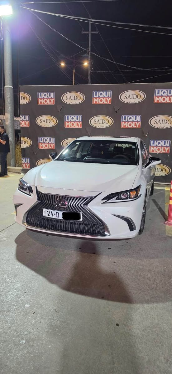 lexus es350 2021
ليكسز ٢٠٢١ امريكيه فول مواصفات سلايت رادار حساس كاميره كوشن جلد كاره باي هيتر تبريد فوله ٦ بستنه سياره باقژه بي صبغه ٤٢ هزار مايلا ريفه جوي سياره كامل شرته كير مكينه تحويل هه مي شرتن 
سعر :٢٩٥ ورقة و مجال
رقم : *********** 
عربي:

Lexus ES350 2021
لكزس 2021 أمريكية فول مواصفات: سلايد، رادار، حساسات، كاميرا، كوشن جلد كهربائي هيتر وتبريد فول، 6 بستن. السيارة نظيفة جداً بدون صبغ، ماشية 42 ألف ميل. السيارة كاملة بشرط: قير، محرك، وتحويل كلها بشرط.
رقم الهاتف: ***********
سعر :٢٩٥ ورقة ومجال دهوك, العراق
