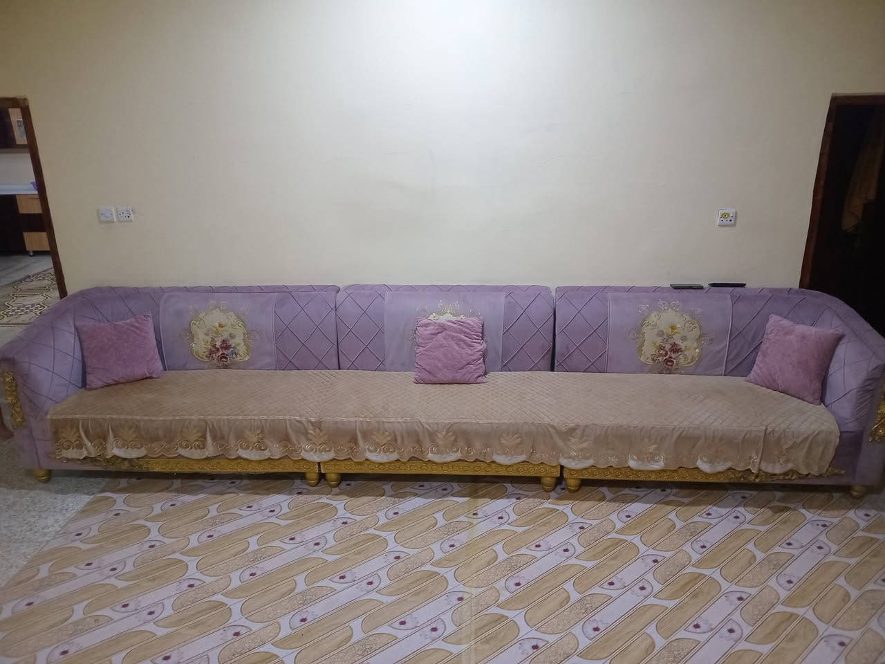 السلام عليكم
تخم قنفات مستخدم النظافه %90
العدد 9قنفات السعر 475.000
المكان ابو الخصيب ابو الجوزي 
رقم الهاتف.  ***********
