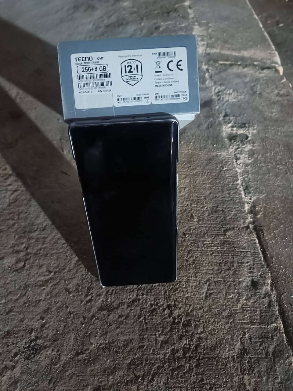 تكنو كامون 40 برو 5جي • نضيف • ٢٥٦ غ.ب