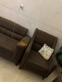 تخم 10 مقاعد سعره 300 وبي مجال مكاني جكوك واتساب07755267003
