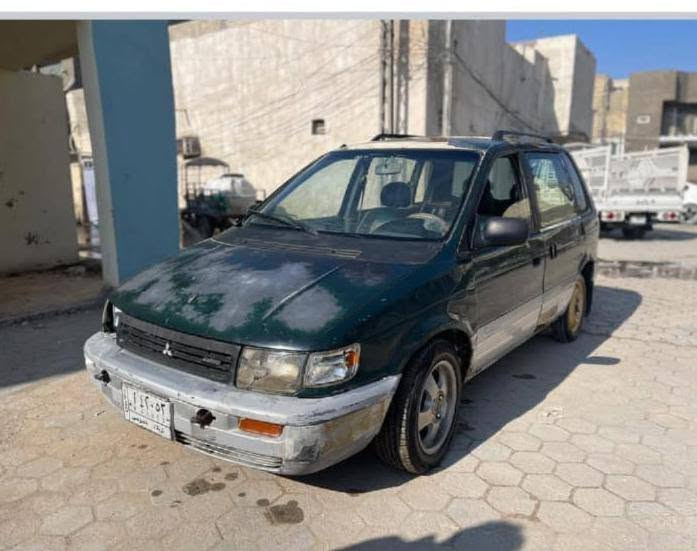 مسيوبوشي موديل ١٩٩٢
_كير مكينه نضاف جدد
_سياره بس كشر تعبان كا حداديه كلشي نضيف بس كشره تعبان
رايده (19) ورقه وبيه مجال قليل مكان نجف الاشرف
شارع المدينه***********

