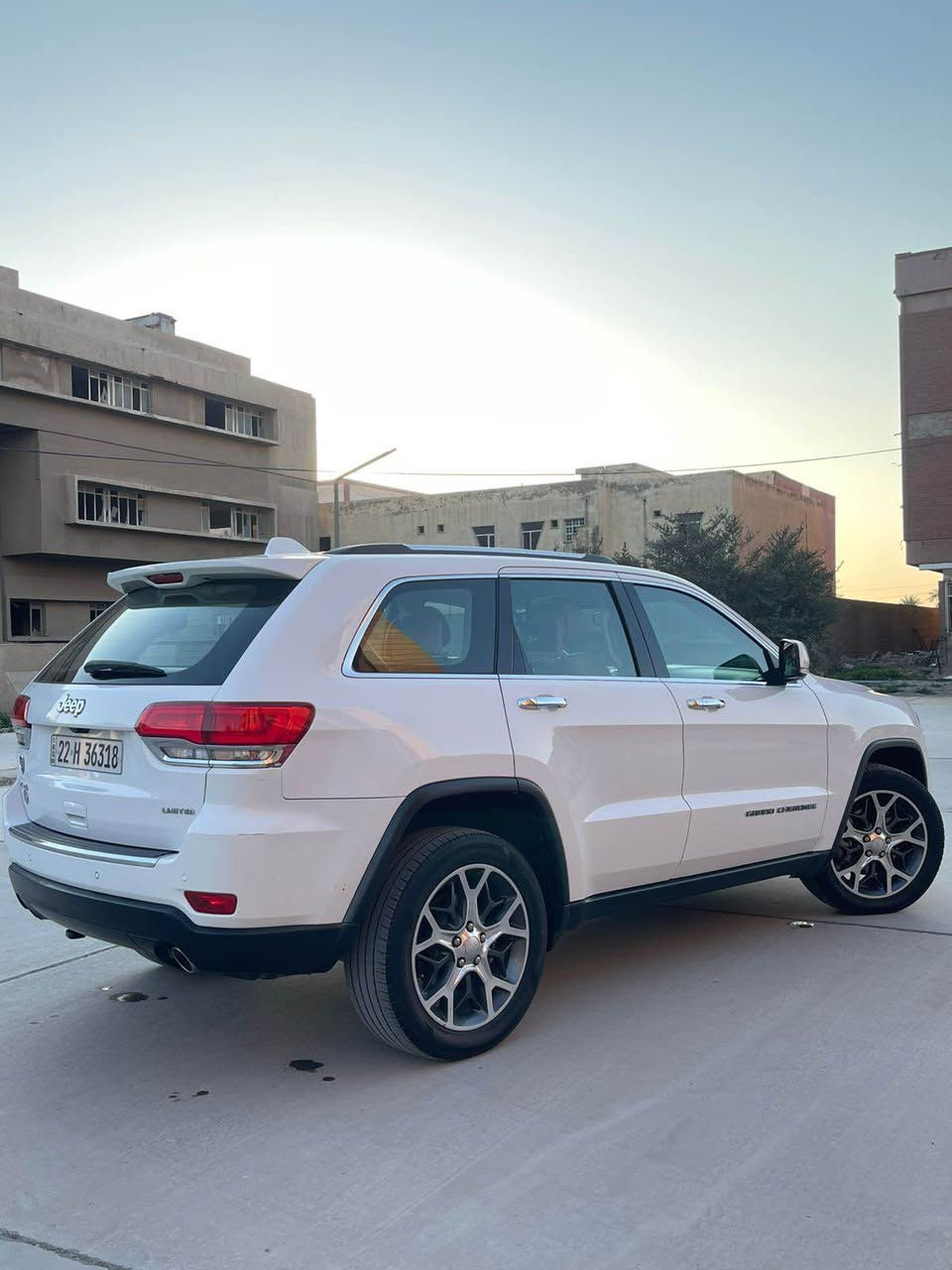 Jeep Limted
2019 خليجي  

وكاله ليث العبيدي بحاله الزيرو ماشيه71 الف فقط 

وحقيقي , فوول مواصفات , بصمه , بصمه ابواب , كراسي كهرباء , دواخل جلد , بنوراما , ويل الكبير , بك لايت Led , جنطه كهرباء , ترحيب , شاشه , كامرة خلفيه ,  تبريد شاشه , تحكمات ستيرن , دشبول ديجتل , , خزن ميموري 

🔴 سعر السيارة  -260

بنوراما , رادارات جانبيه , مانع تصادم , مانع انحدار , مانع انزلاق ,  شاشات خلفيه ثنين , تبريد قطعتين ? لدات اماميه , مكينه 6 سلندر  ,  ستيرن كهربائي, تدفئة ستيرن , تدفئة كراسي , تبريد كراسي ,  رقم الجديد اربيل ,  
بيها صبغ ربع اجاملغ امامي وبيها طخه عل وضعها بالجاملغ خلفي مال جهه سايق طعجه مامرجعها بعدني وباقي سياره كفاله ,  فور ويل 4x4

رقم صاحب السيارة : ***********

🔴 سعر السيارة  - 260

مكاني ببغداد العامرية بغداد, العراق
