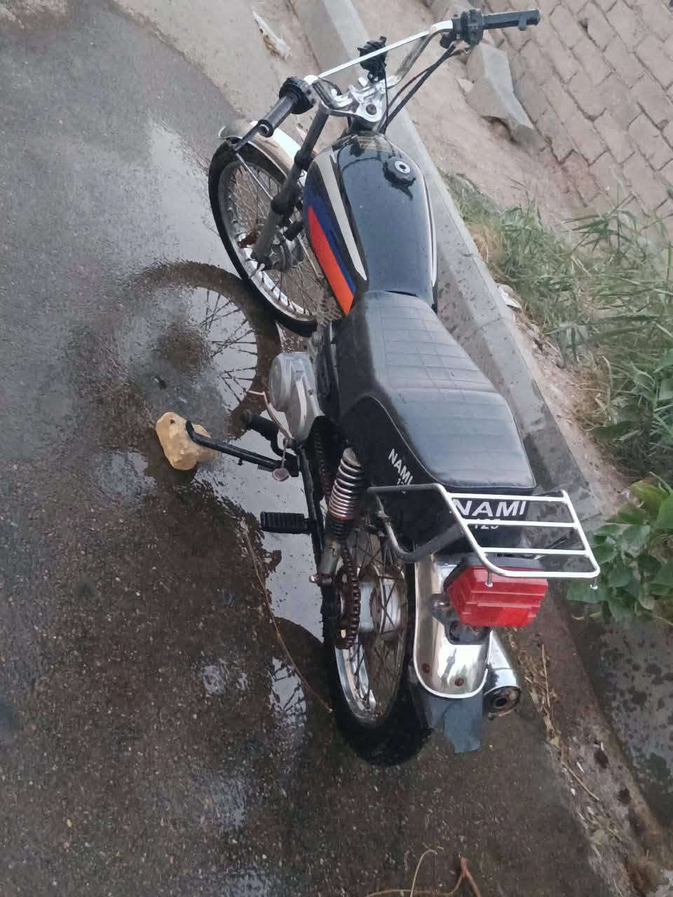 عمي بعد غياب طويل نرجعلكم بلجديد دراجات نار صايره عكيفكم ويه عالم دراجه نامه شلامجه  اصلي اوراق اصولي مديل❤(👍22)دراجه كلشي نضيف بس شوفت عينك صالنصه مزنجره اما ليت كدام عوزها لواحض بصيطه سعر (👍650)وبيها مجال لحلوين بس 🤣 لجناي وبخدمت شراي ❤ دك هندر وطلع وين ميعجبك ورجائن لحد يصير لوتي وينطي سعر من يمه تره عالم مو غشمه ونته لوتي كلها تعرف مكاني حي صناعي ناصريه رقمي لستفسار ***********انتصل متواجد واتساب

