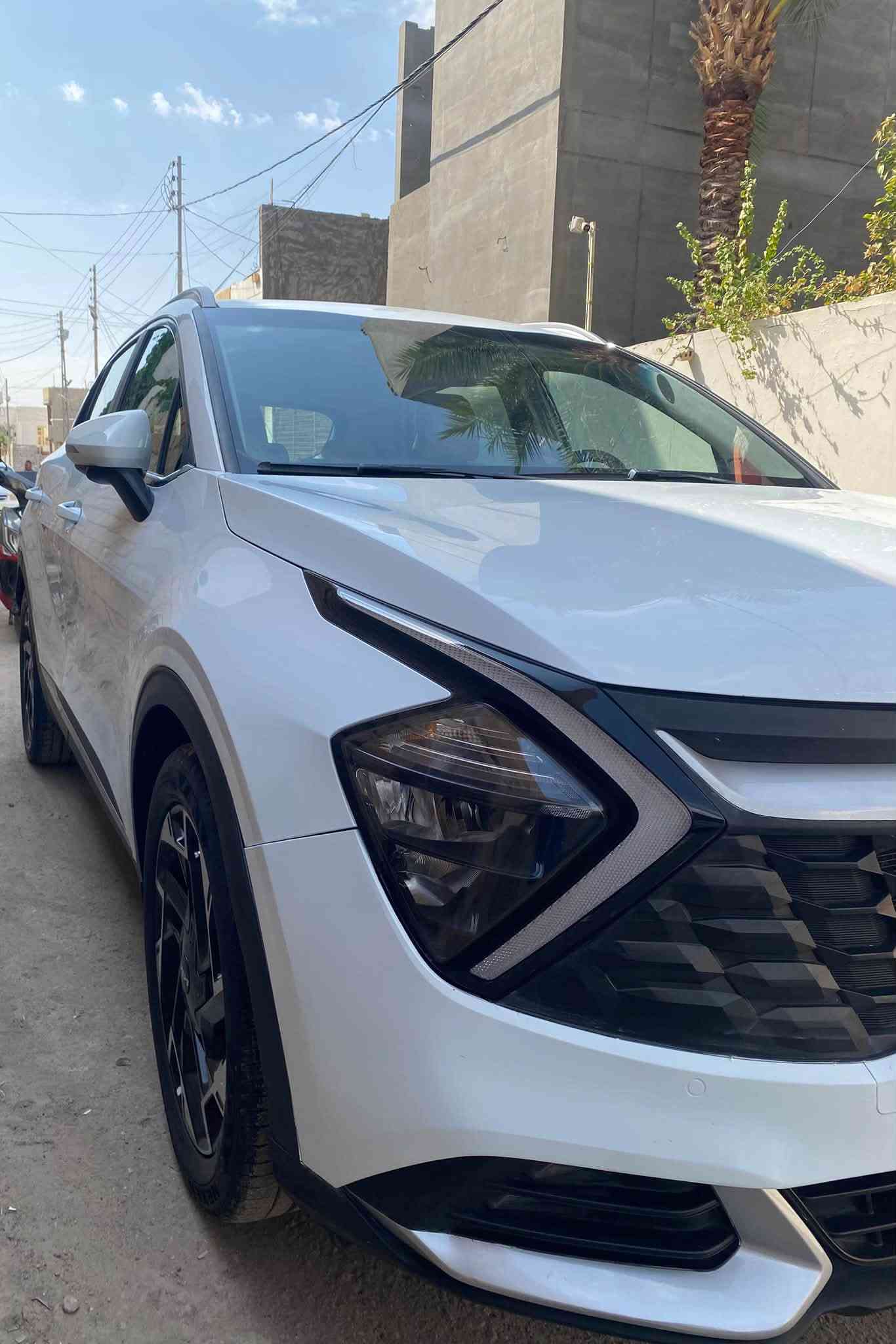 🚘 للبيع كيا سبورتاج موديل 2022
🤍 اللون: أبيض

🔢 الرقم: أربيل

🌍 الوارد: خليجي

⚙️ المحرك: 2000 CC

✨ المواصفات: فول مواصفات عدا الفتحة

🔥 المواصفات الإضافية:

تبريد قطعتين 

• مقاعد  تبريد

• مقاعد تدفئة 

• ستيرن تدفئة وتبريد

• بدون ضرر

💰 السعر: 195 مليون دينار

💵 بيها مجال للشراي 

📍 المكان: الأنبار – الرمادي

📞 للتواصل: ***********

‭***********‬
