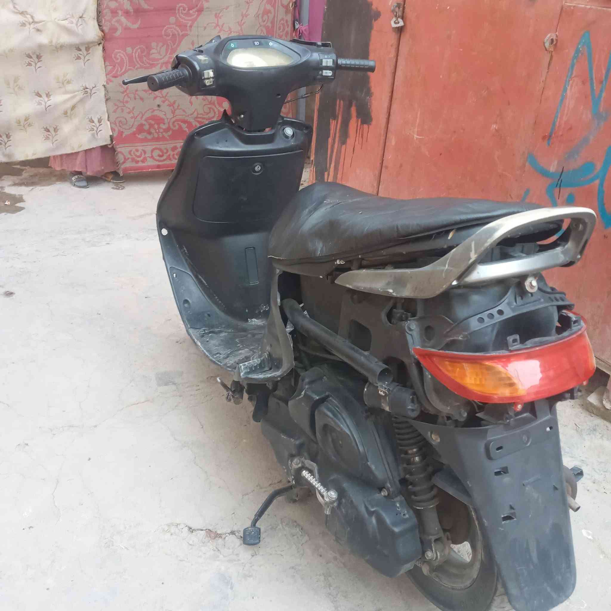 سلام عليكم درجه البيع شغال ما عيز سعر ٢٢٥ وبيه مجال مكان الكوفه رقم ***********

