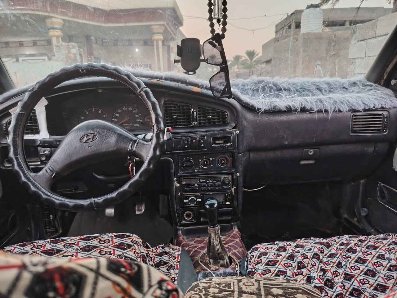 سلام عليكم من رخصه ابو الكروب 
للبيع هونداي الانتره موديل 91رقم صلاح الدين سنويه لل28شرط التحويل كير محرك كهربايات تخم تاير صدر فول سياره شوف العين جاهزه السعر 22وبيها مجال للطيبين المكان صلاح الدين قضاء بلد الضلوعيه اتصل وبيك خير ودلل ***********
